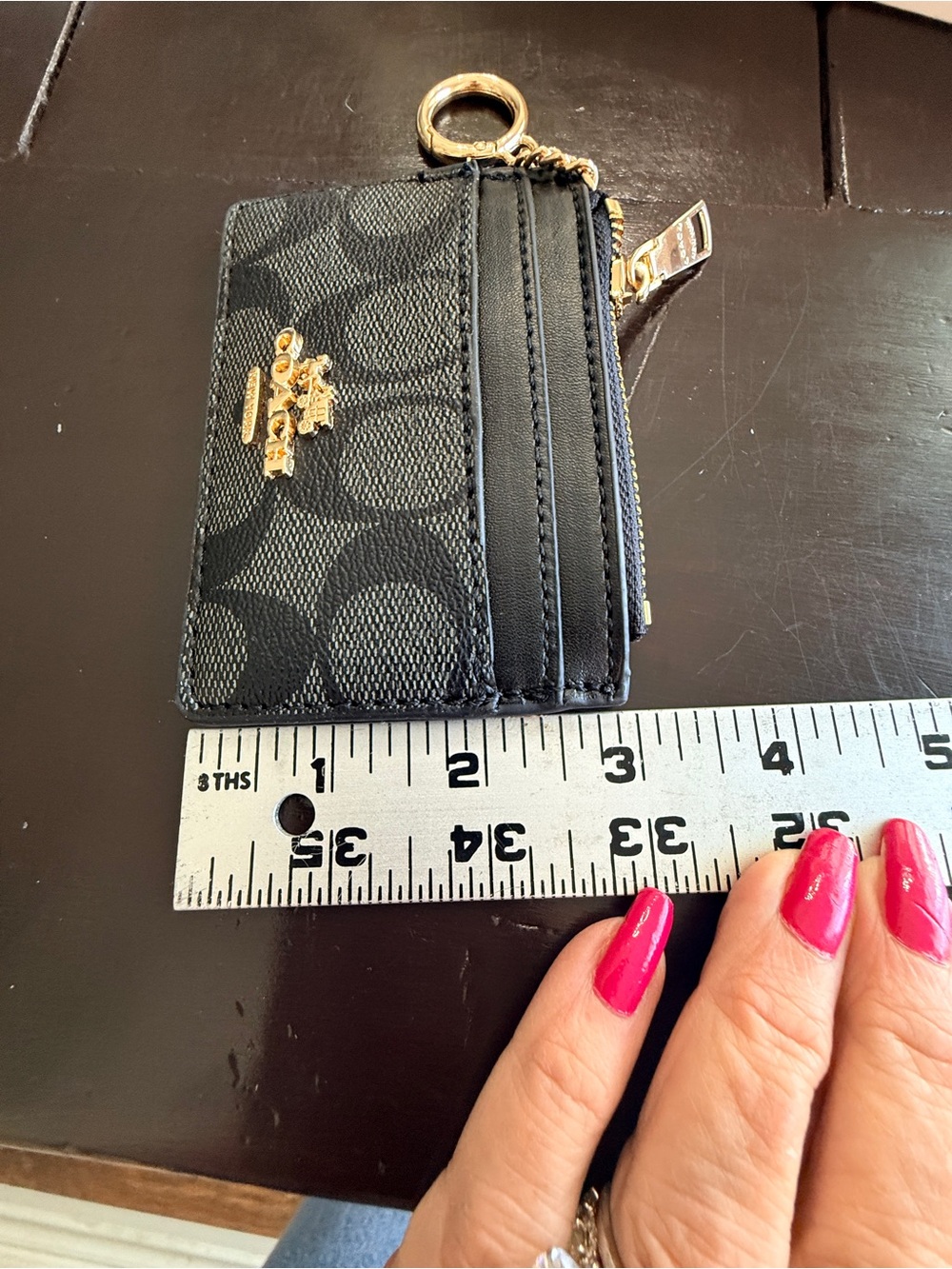 Coach NWT 3-Piece Gift Set
Mini Crossbody, Wristlet & Card
Holder/Keychain - Picture 15 of 16
